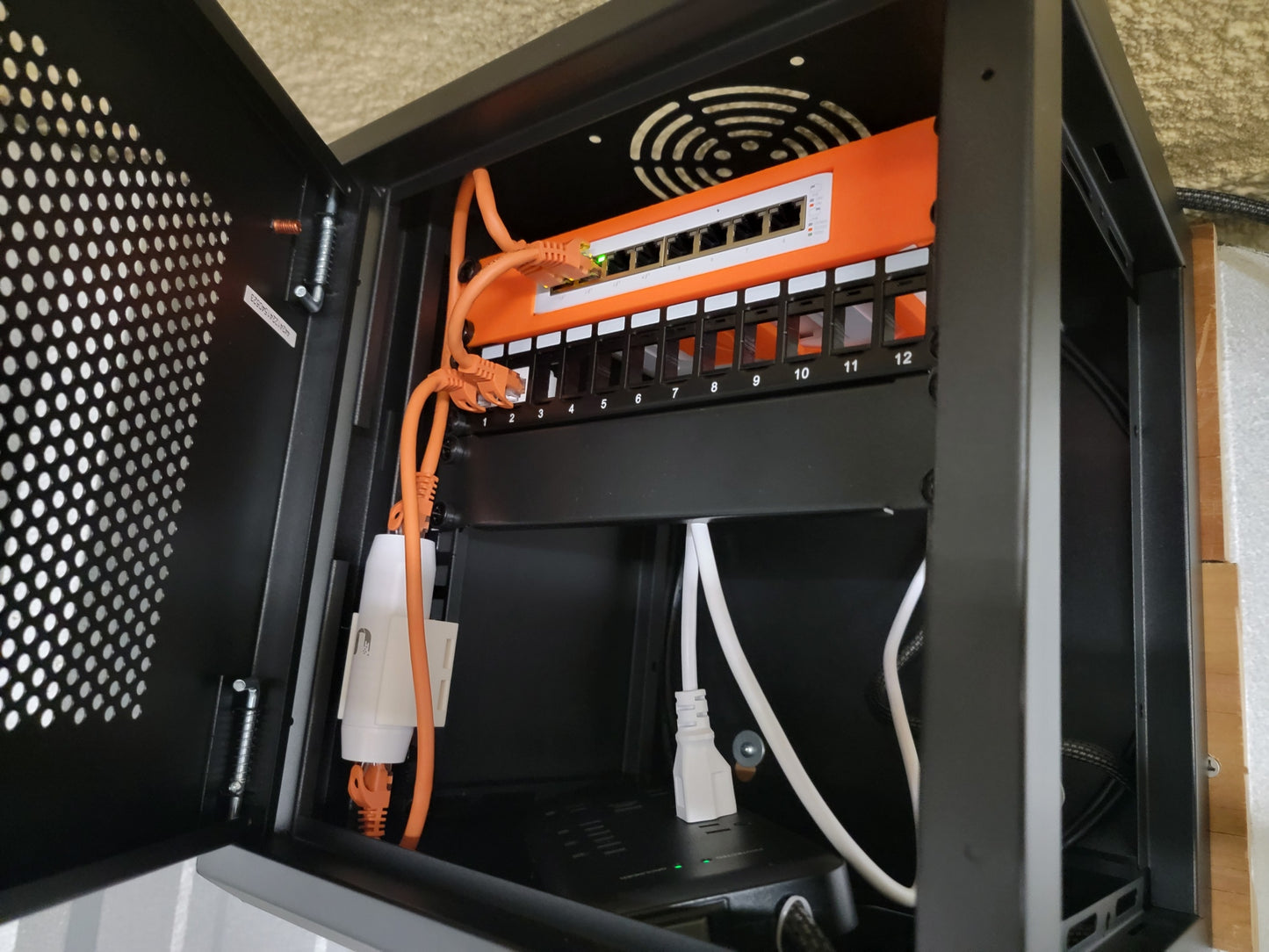 10" Network Rack Mount for UniFi Lite 8 PoE Switch Ubiquiti USW-LITE-8-POE 52W